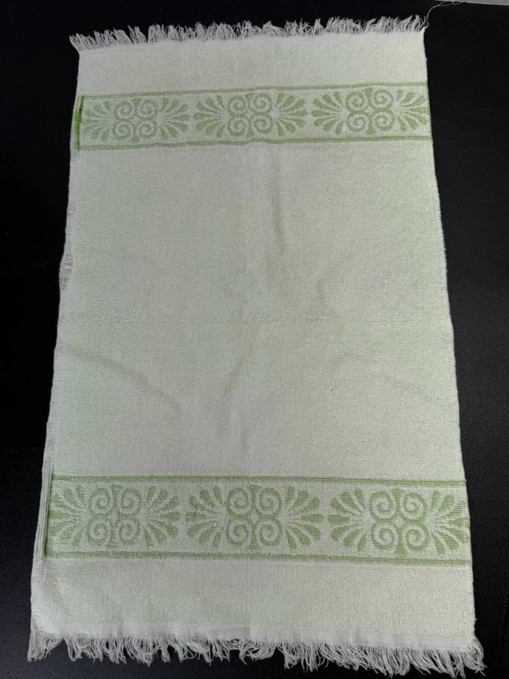 4 Vintage Cannon Monticello Light Green Hand Towels Santa Cruz Sculpted